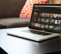 netflix-macbook-laptop