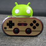 Prise en main de la 8bitdo FC30 Pro, la manette Bluetooth qui fait tourner les têtes Prise en main de la 8bitdo FC30 Pro, la manette Bluetooth qui fait tourner les têtes