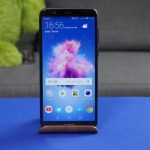 Unboxing du Huawei P smart, successeur du P8 Lite Unboxing du Huawei P smart, successeur du P8 Lite