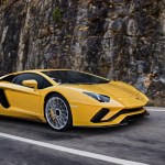 Lamborghini Aventador S : maintenant la voiture la plus chère avec Android Auto Lamborghini Aventador S : maintenant la voiture la plus chère avec Android Auto