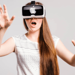 Rumeur du jour : Apple travaillerait sur un casque AR/VR avec une définition 8K pour chaque œil Rumeur du jour : Apple travaillerait sur un casque AR/VR avec une définition 8K pour chaque œil