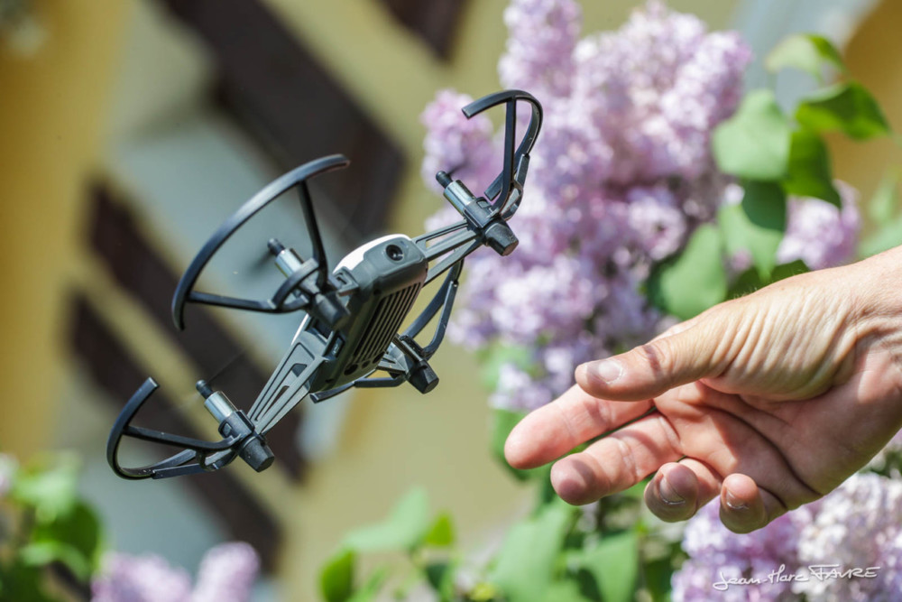 dji-tello-4 dji-tello-4