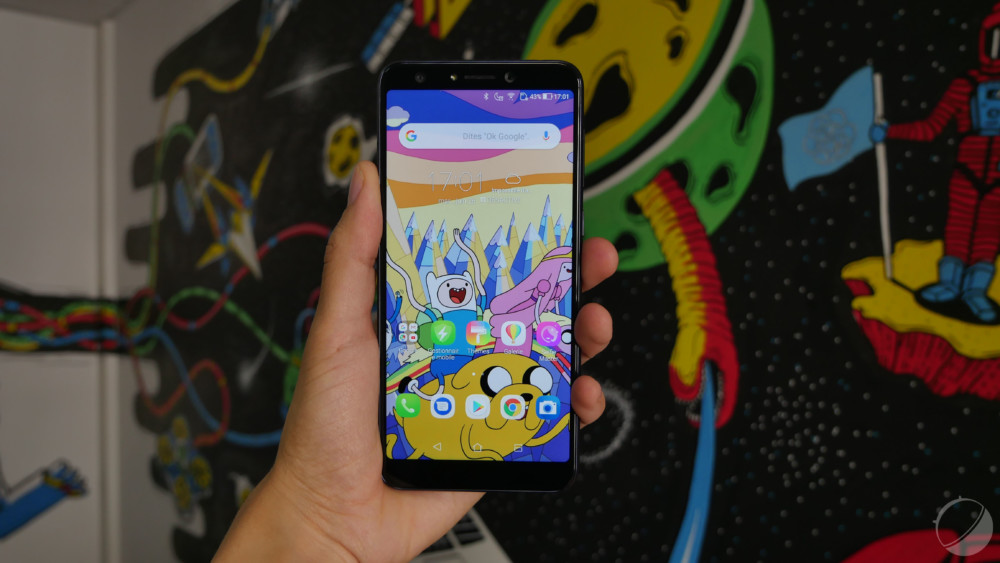 Asus Zenfone 5 Lite photos design (20) Asus Zenfone 5 Lite photos design (20)