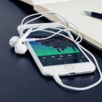Deezer, Apple Music et YouTube Music poursuivis pour diffuser la musique sans l’accord des artistes Deezer, Apple Music et YouTube Music poursuivis pour diffuser la musique sans l’accord des artistes