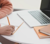 C'est l'heure de la rentrée ! // Source : Pexels / Bongkarn