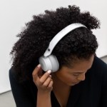 Surface Headphones : le premier casque Bluetooth de Microsoft s&rsquo;attaque directement à Bose et Sony