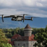 DJI : le Mavic 3 Pro serait le premier drone de la marque à filmer en 8K DJI : le Mavic 3 Pro serait le premier drone de la marque à filmer en 8K