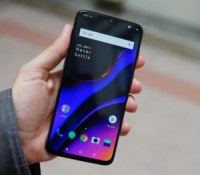 OnePlus 6T Thunder Purple face