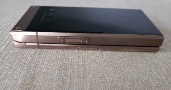 Samsung W2019 f
