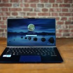 Test de l’Asus ZenBook 13 (2018) : pas loin d’être l’ultraportable idéal Test de l’Asus ZenBook 13 (2018) : pas loin d’être l’ultraportable idéal