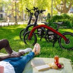 General Motors : deux vélos électriques, l’un compact, l’autre pliable, pour entamer sa transition vers le zéro émission