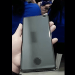 Samsung Galaxy S10+ : une vidéo montre une protection d’écran disgracieuse, mais nécessaire Samsung Galaxy S10+ : une vidéo montre une protection d’écran disgracieuse, mais nécessaire