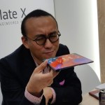 Huawei Mate X : un smartphone qui ne s’utilise pas au lit – MWC 2019 Huawei Mate X : un smartphone qui ne s’utilise pas au lit – MWC 2019