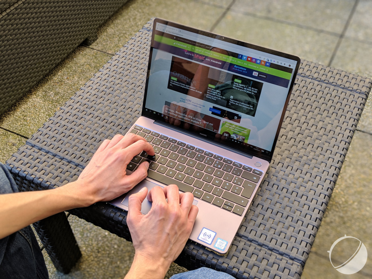 Huawei MateBook (7) Huawei MateBook (7)
