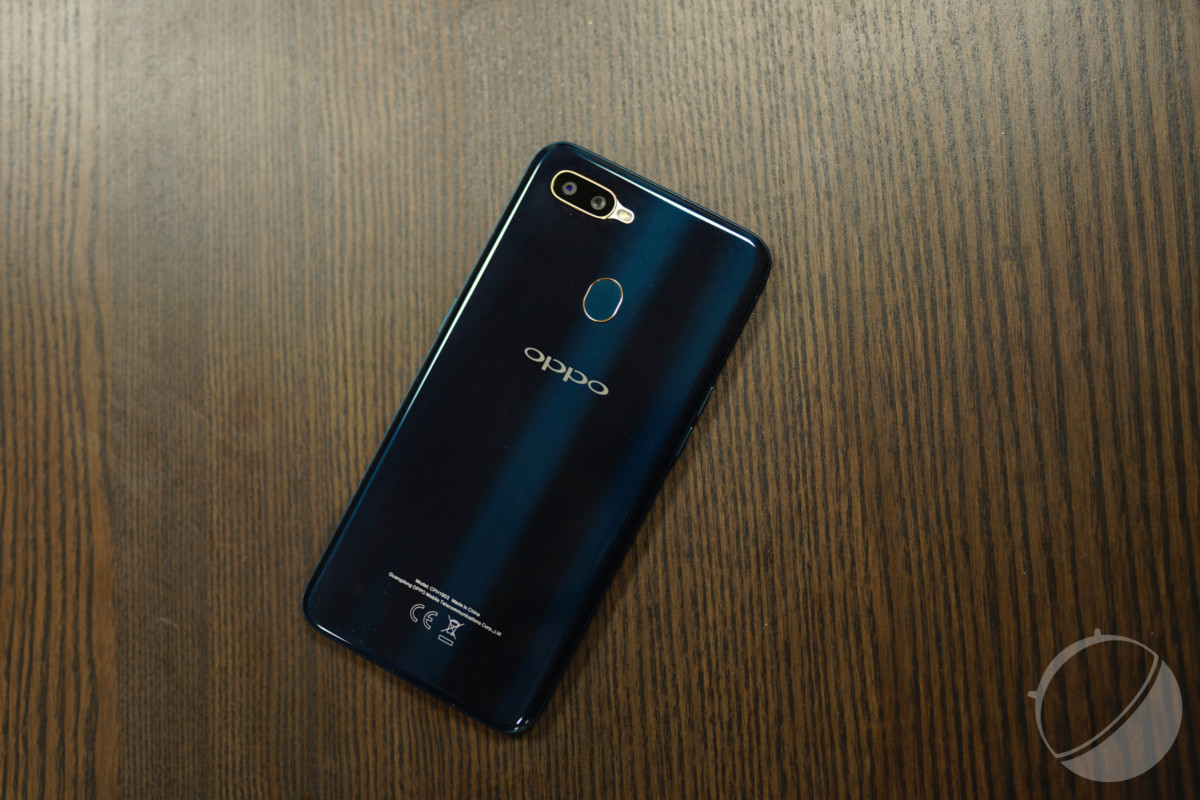 Oppo AX7 (10) Oppo AX7 (10)