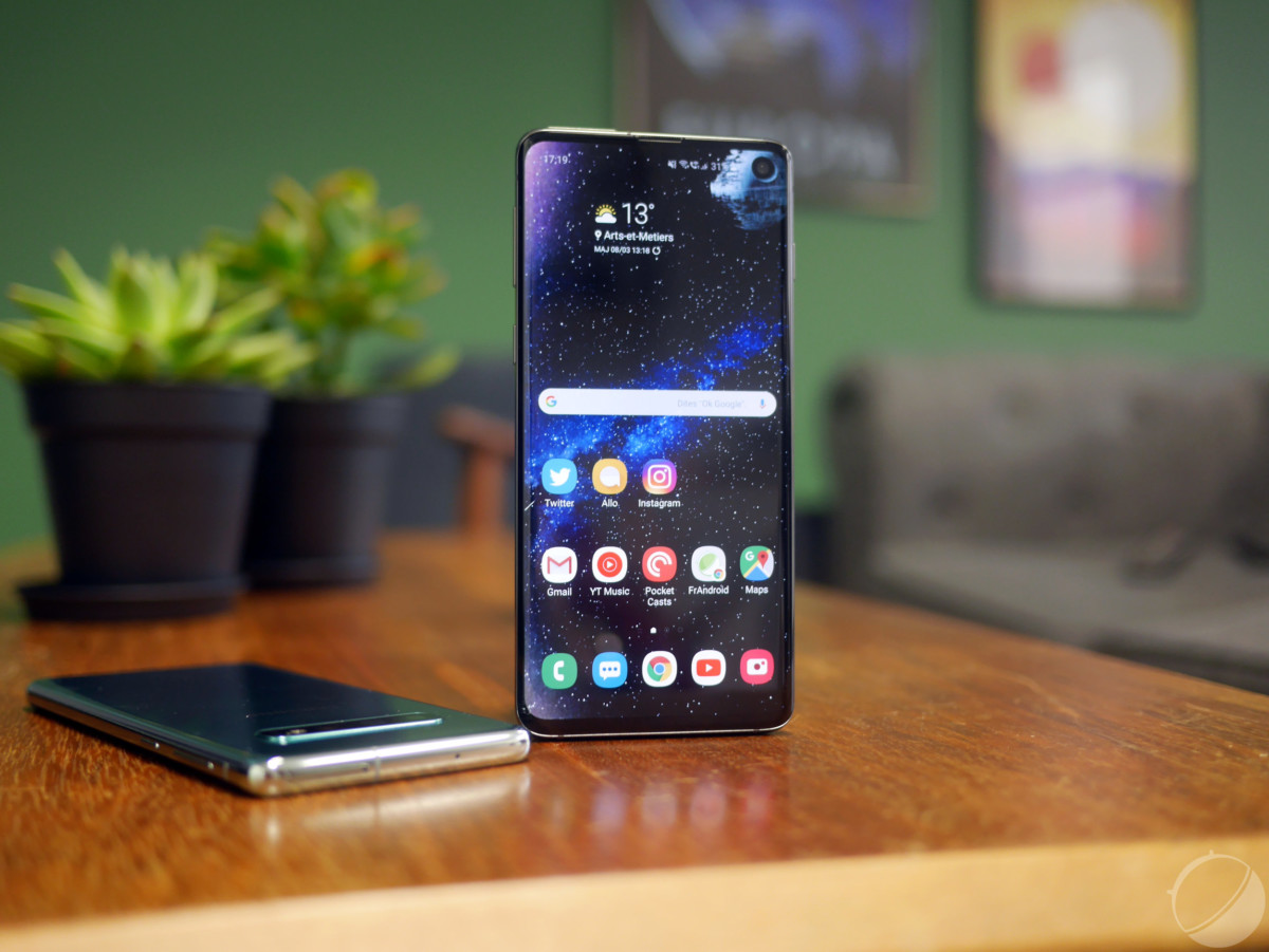 Le Galaxy S10 Le Galaxy S10