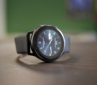 Samsung Galaxy Watch Active posée 2