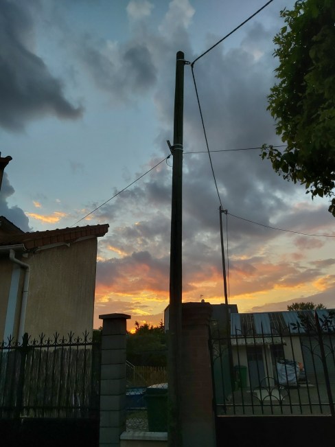 2019-05-25 21.23.04