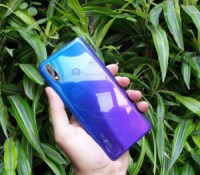 Realme 3 Pro dos