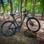 Test de l&rsquo;E-Road Pluto M : on craque pour ce VTT à assistance à moins de 1000 euros