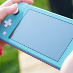 3 actualités qui ont marqué la semaine : une fausse app Samsung, la Switch Lite et Google Assistant indiscret 3 actualités qui ont marqué la semaine : une fausse app Samsung, la Switch Lite et Google Assistant indiscret