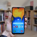 Test du Samsung Galaxy A20e : petit budget, petit format, petites performances Test du Samsung Galaxy A20e : petit budget, petit format, petites performances