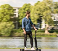 Audi e-tron Scooter – functionality and style for the last mile: With a new e-scooter concept, Audi is responding to the urban trend towards multi-modal mobility. The Audi e-tron Scooter, combining the advantages of the electric scooter and the skateboard, is designed for sporty riders. To be transported by car, bus or train, the twelve-kilogram (26-pound) e-scooter can be folded up and conveniently stored in the back of the car, or if preferred pulled like a trolley. Above all, the Audi e-tron Scooter stands out thanks to its handling, which is like surfing waves.