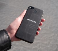 Le dos transparent du Fairphone 3 Le dos transparent du Fairphone 3