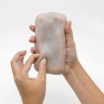 Pincer une fausse peau humaine pour utiliser notre smartphone : un projet intrigant et bizarre Pincer une fausse peau humaine pour utiliser notre smartphone : un projet intrigant et bizarre