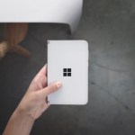 Microsoft Surface Duo : voir vos notifications sans déplier le smartphone complètement Microsoft Surface Duo : voir vos notifications sans déplier le smartphone complètement