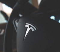 TEsla logo