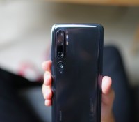 Le Xiaomi Mi Note 10 était le premier smartphone à embarquer un capteur de 108 mégapixels // Source : Frandroid