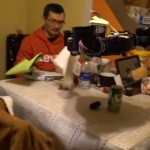 Ce YouTuber combine aspirateur-robot et drone : une idée peut-être pas si folle Ce YouTuber combine aspirateur-robot et drone : une idée peut-être pas si folle