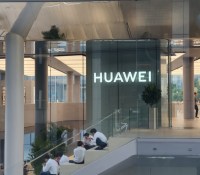Le flagship store de Huawei à Shenzhen // Source : Frandroid