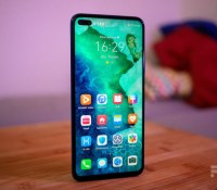 Le Honor View 30 Pro pour illustration // Source : Frandroid Le Honor View 30 Pro pour illustration // Source : Frandroid