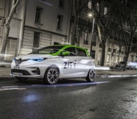 L'une des ZOE électriques du service Zity