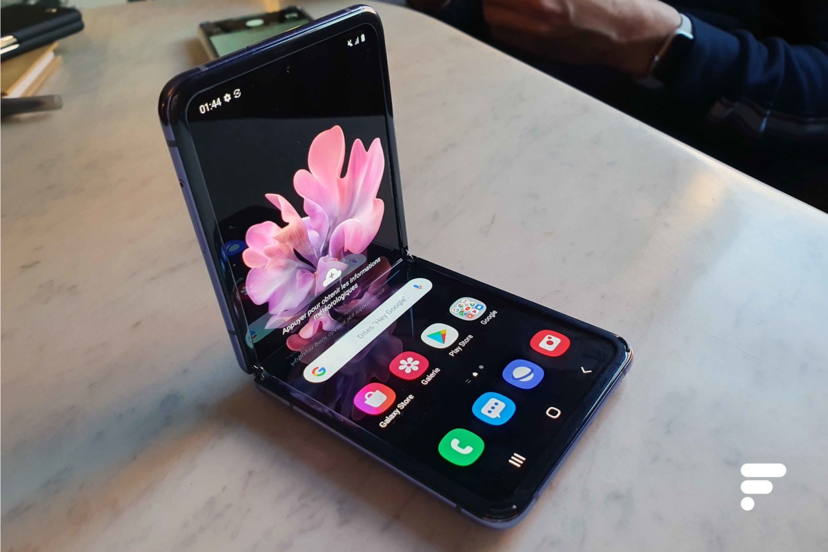 Samsung Galaxy Z Flip assis Samsung Galaxy Z Flip assis