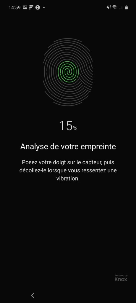 Le lecteur d'empreintes du Samsung Galaxy Note 10 Lite est intégré à l'écran