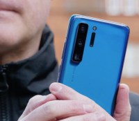 huawei-p40-series-prototype-hand-1500×1000