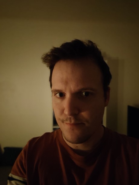 Selfie en mode portrait sur l'Oppo Find X2 Pro