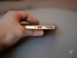 La tranche inférieure de l'Oppo Find X2 Pro