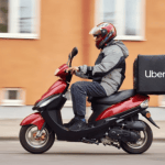 Uber lance des services de livraison pour petits commerces et particuliers Uber lance des services de livraison pour petits commerces et particuliers