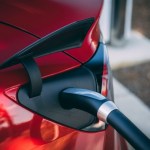 Non, une voiture électrique ne pollue pas autant qu’une essence ou une diesel Non, une voiture électrique ne pollue pas autant qu’une essence ou une diesel