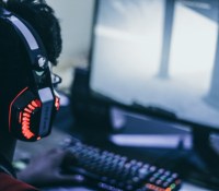 Mixer est loin de profiter de la même croissance que ses concurrents... // Source : Fredrick Tendong - Unsplash