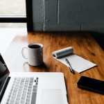 Les employés de Google et Facebook retourneront au bureau en 2021 Les employés de Google et Facebook retourneront au bureau en 2021
