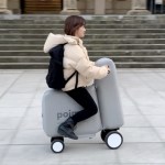 Ce quadricycle électrique gonflable se range dans un sac à dos vide