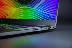 razer-blade-pro-17-gallery-03