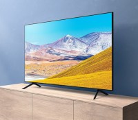 Le téléviseur Samsung TU8005 proposé avec l'offre de SFR // Source : Samsung