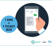 Un SMS, un ticket de bus, et voilà avec votre titre de transport en poche // Source : RAPT via Twitter