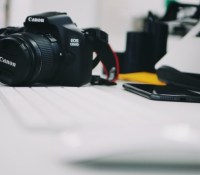 Les possesseurs d'appareil Canon pourront désormais transférer leurs photos directement vers Google Photos // Source : Unsplash-James McKinven